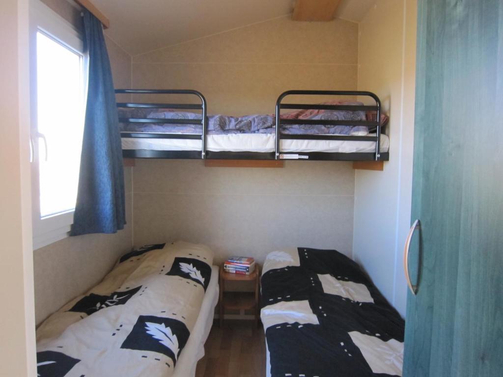 Laekjarkot Rooms And Cottages With Kitchen Borgarnes Oda fotoğraf