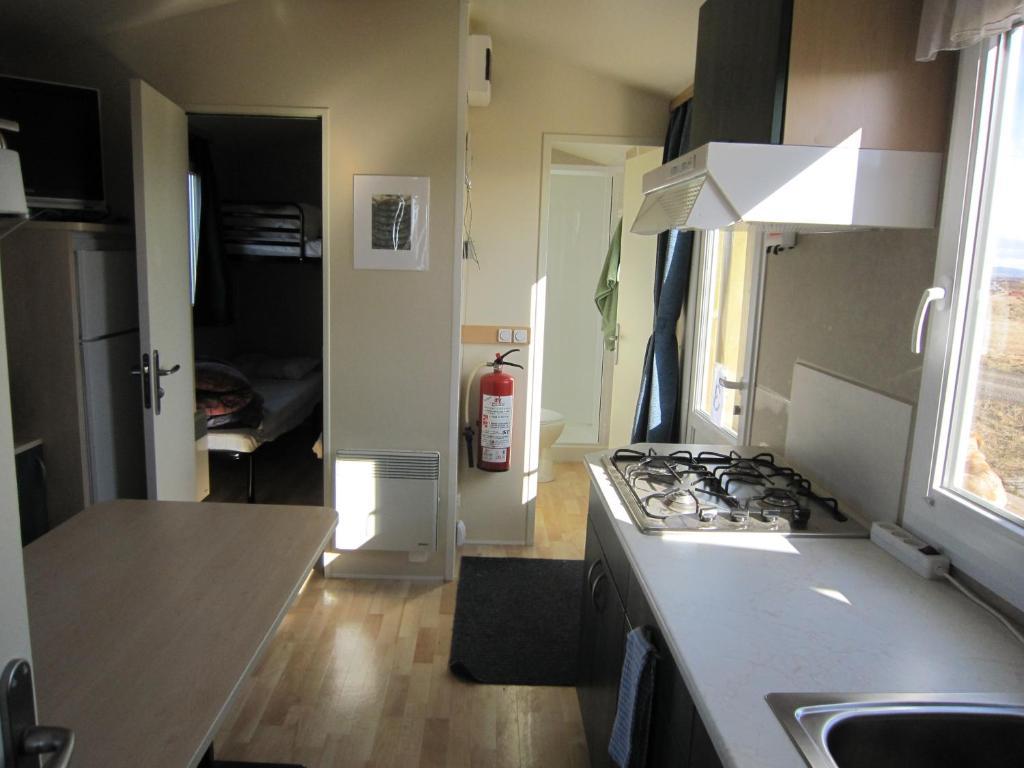 Laekjarkot Rooms And Cottages With Kitchen Borgarnes Oda fotoğraf